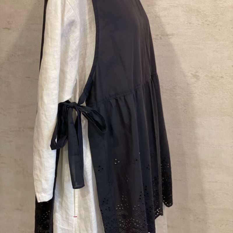 すみ黒レースベスト | miharashi factory curaso すみ黒レースベスト | miharashi factory curaso