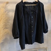 ラグランシャーリングブラウス