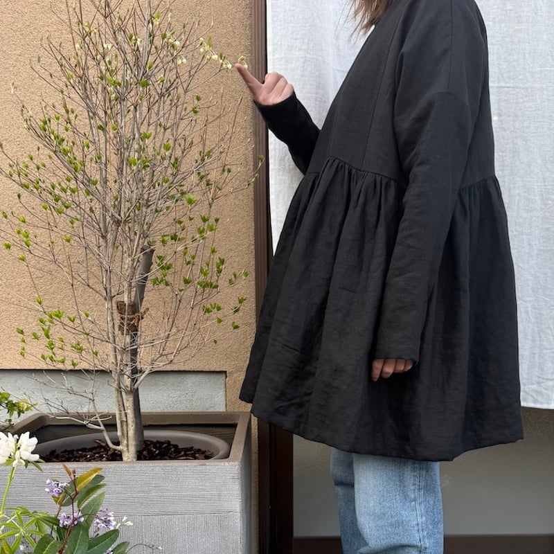 ギャザー切り替えクルーネックブラウス | miharashi factory curaso