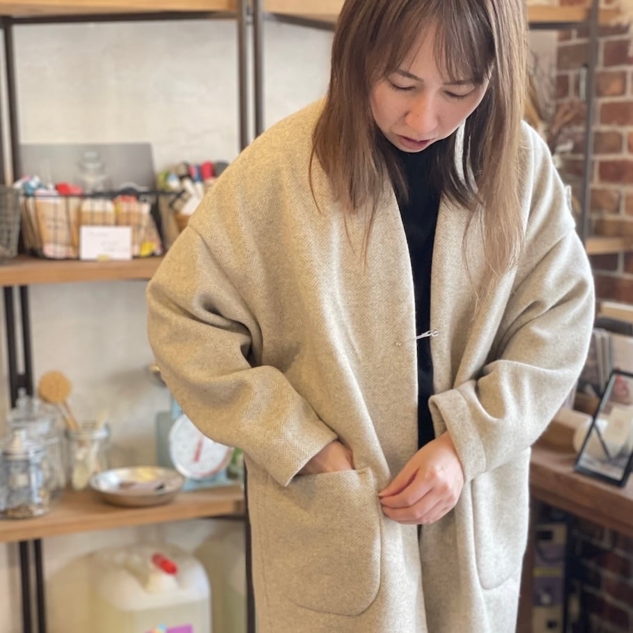 Liyoca リヨカ ヘリンボーン シャギー ノーカラーコート モヘヤ allureville（アルアバイル）の「モヘヤループシャギーノーカラー