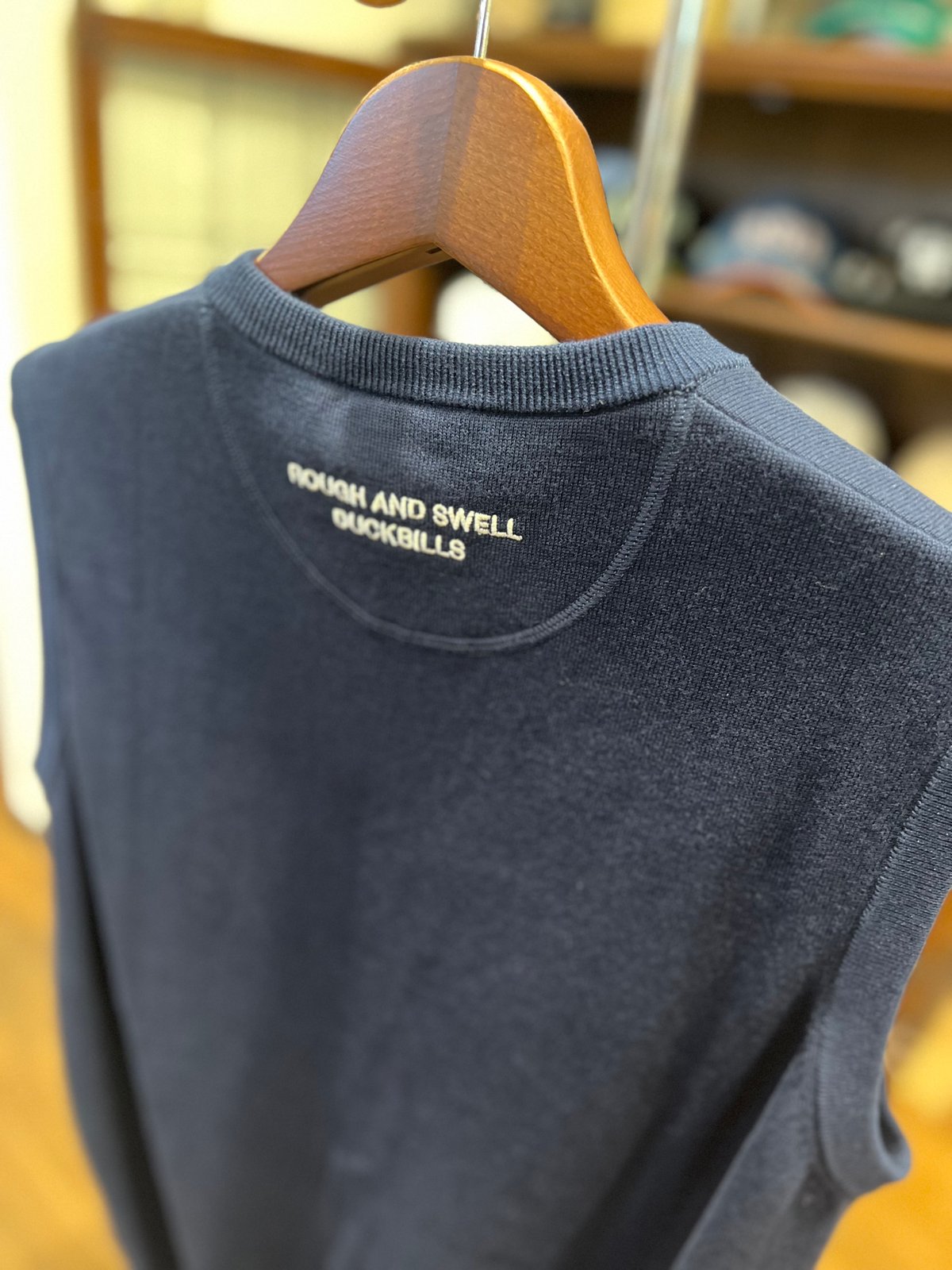 ラフアンドスウェル】RSD VEST RSM-23082 | VOCE GOLF