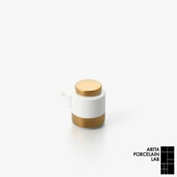 JAPAN AUTUMN タレない醤油差（大） ゴールド　【ARITA PORCELAIN LAB（アリタポーセリンラボ）】