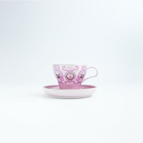JAPAN CHERRY ティーカップ＆ソーサー 古伊万里草花紋【ARITA PORCELAIN LAB（アリタポーセリンラボ）】
