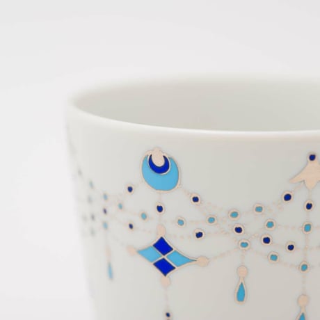 JAPAN BLUE 蕎麦猪口 瓔珞文　【ARITA PORCELAIN LAB（アリタポーセリンラボ）】