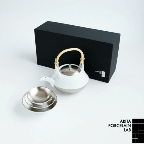 JAPAN AUTUMN 屠蘇器セット 屠蘇器 盃 3種 ゴールド・プラチナ 化粧箱入【ARITA PORCELAIN LAB（アリタポーセリンラボ）】