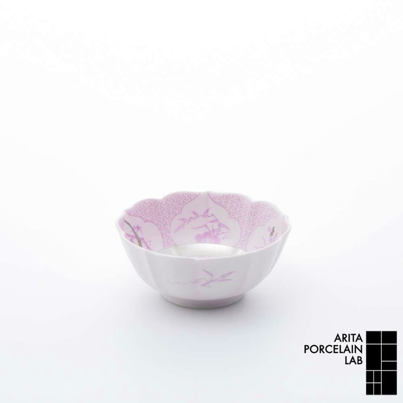 JAPAN CHERRY 小鉢 三方ガラミ紋【ARITA PORCELAIN LAB(アリタポ JAPAN CHERRY 小鉢 三方ガラミ紋【ARITA PORCELAIN LAB(アリタポ