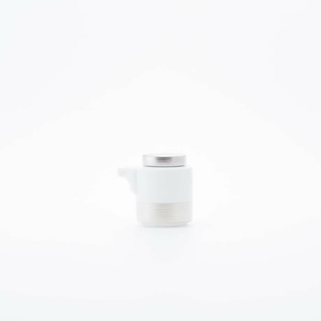 JAPAN SNOW タレない 醤油差(大） プラチナ　【ARITA PORCELAIN LAB（アリタポーセリンラボ）】