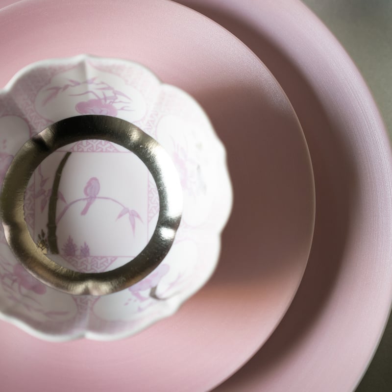 JAPAN CHERRY 小鉢 三方ガラミ紋【ARITA PORCELAIN LAB(アリタポ JAPAN CHERRY 小鉢 三方ガラミ紋【ARITA PORCELAIN LAB(アリタポ