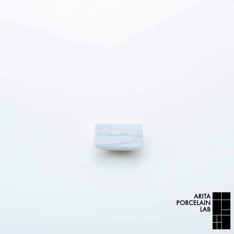 JAPAN BLUE スレート箸置 パールブルー【ARITA PORCELAIN LAB（アリ