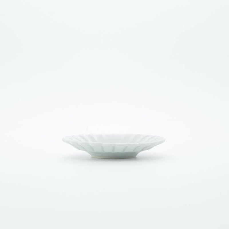 岡晋吾 菊型小皿 李朝白磁【ARITA PORCELAIN LAB（アリタ