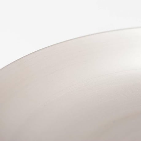 JAPAN SNOW 平皿（中） プラチナ【ARITA PORCELAIN LAB（アリタポーセリンラボ）】