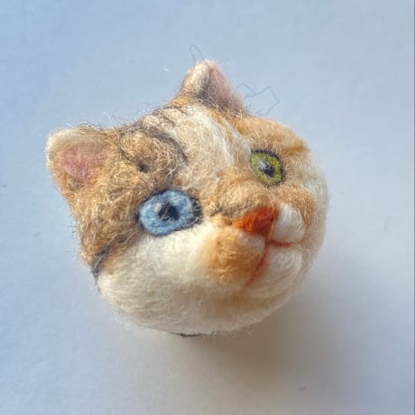 【品番:モＪ】羊毛の猫ちゃんブローチ