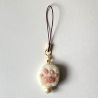 【シロ】羊毛の小さな肉球ストラップ