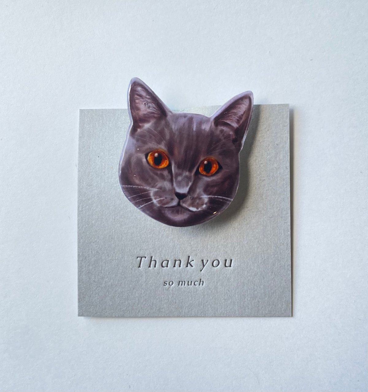 ロシアンブルー猫さんのブローチ | ねこの森雑貨店