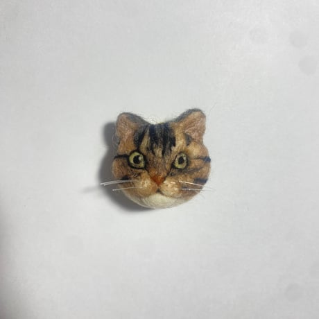 【キジトラ氏】羊毛の猫ちゃんブローチ
