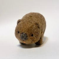 おしりポケットのウォンバットさん。(四角いうんこ付き)羊毛お人形マスコット