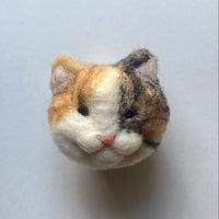 【ねこ田さん】羊毛の猫ちゃんブローチ