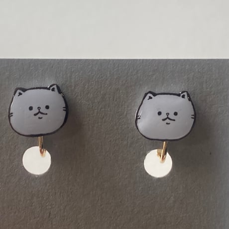 ［再販］モノクロねこ(しろねこ)のイヤリングorピアス
