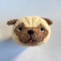 わんちゃんのブローチ 【パグ】