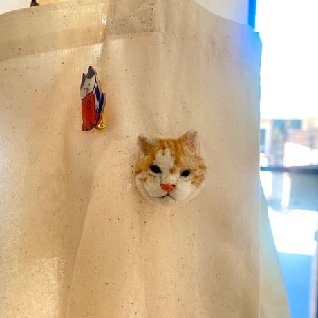 【品番:モG】羊毛の猫ちゃんブローチ
