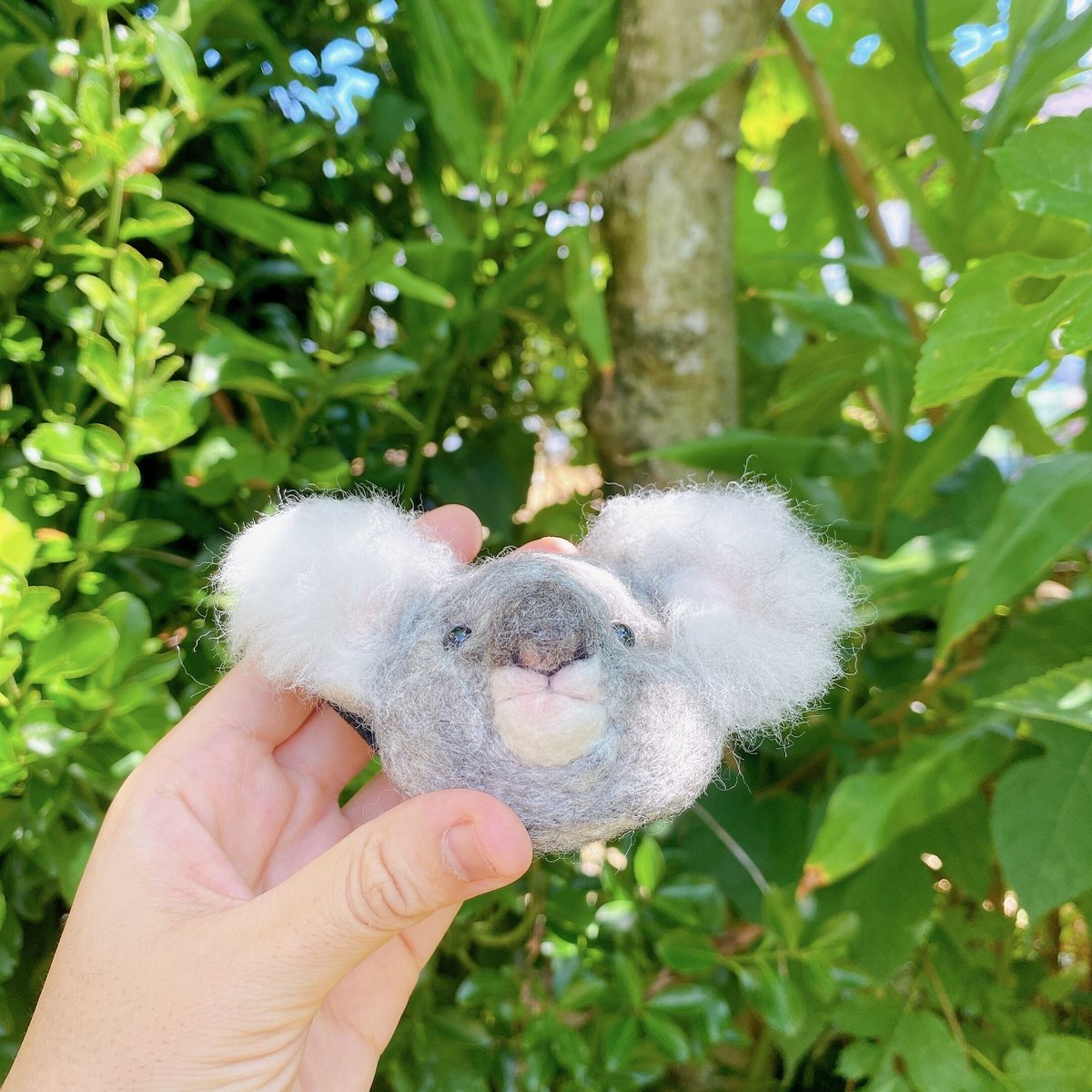 NO.667❤仲良くお昼寝 猫 コアラ❤レジンへアゴム ブローチレジンポニーフック