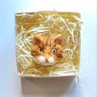 羊毛ねこマグネット【茶白トラ猫】