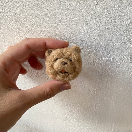 わんちゃんのブローチ 【白チャウチャウ】