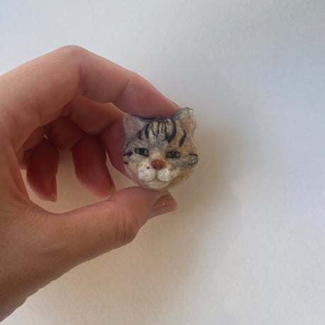 【品番:モB】羊毛の猫ちゃんブローチ