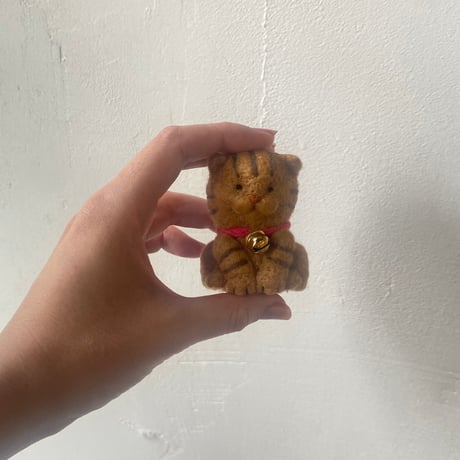 羊毛フェルト手のひら猫マスコット(茶トラ)
