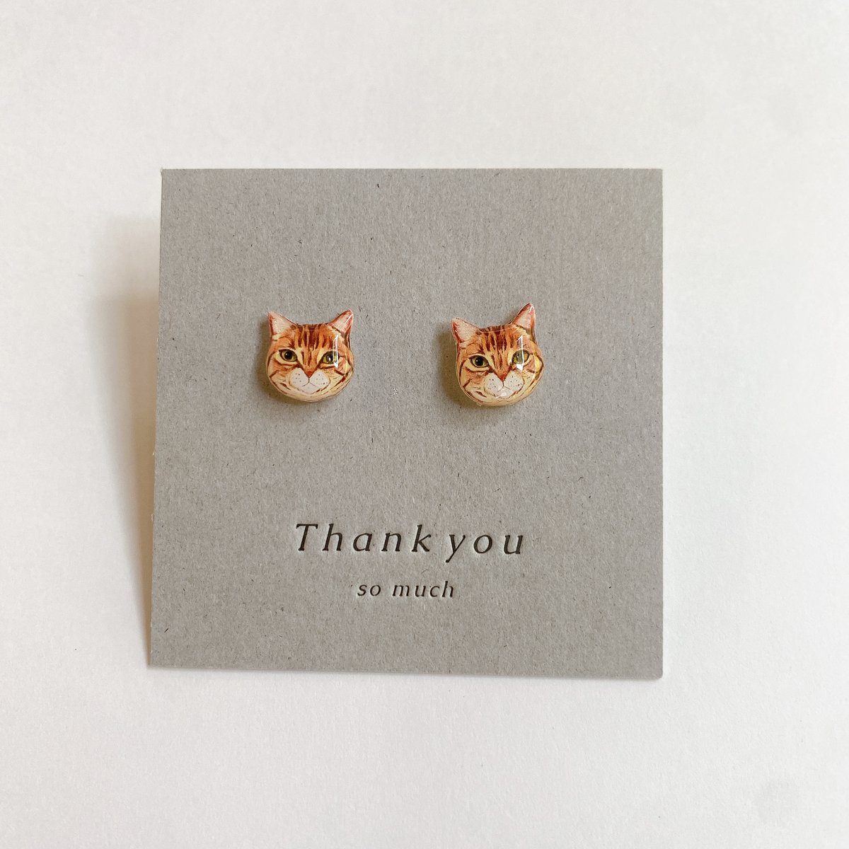 茶トラ猫さんのピアス | ねこの森雑貨店