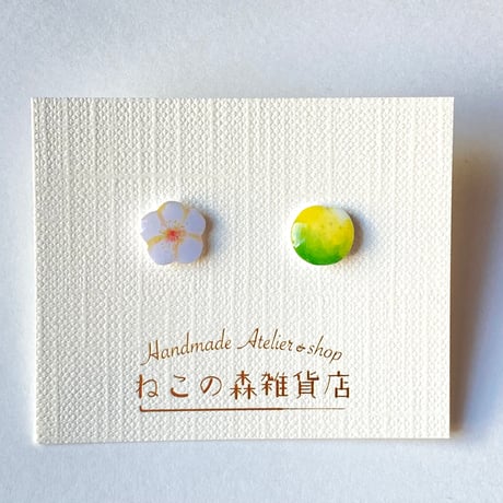【季節限定】梅の花と実のイヤリングorピアス