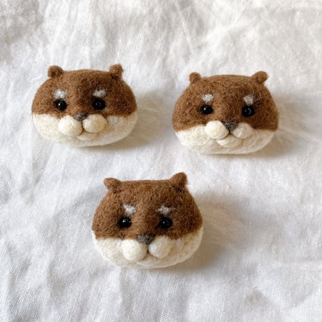 NEKOSANの【USOSAN】ブローチ