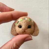 【春限定】花冠うさぎさんのブローチ(12)
