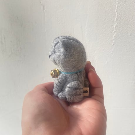 羊毛フェルト手のひら猫マスコット(サバトラ)