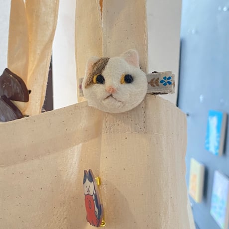 羊毛の猫ちゃんヘアクリップ【B】