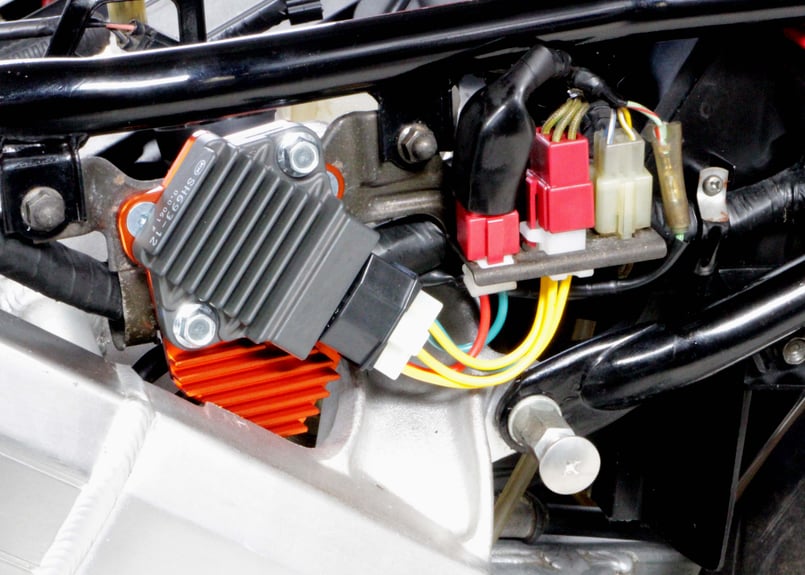 レギュレーター変換KIT NSR250R MC18 MC16 | ダイキチファクトリー。