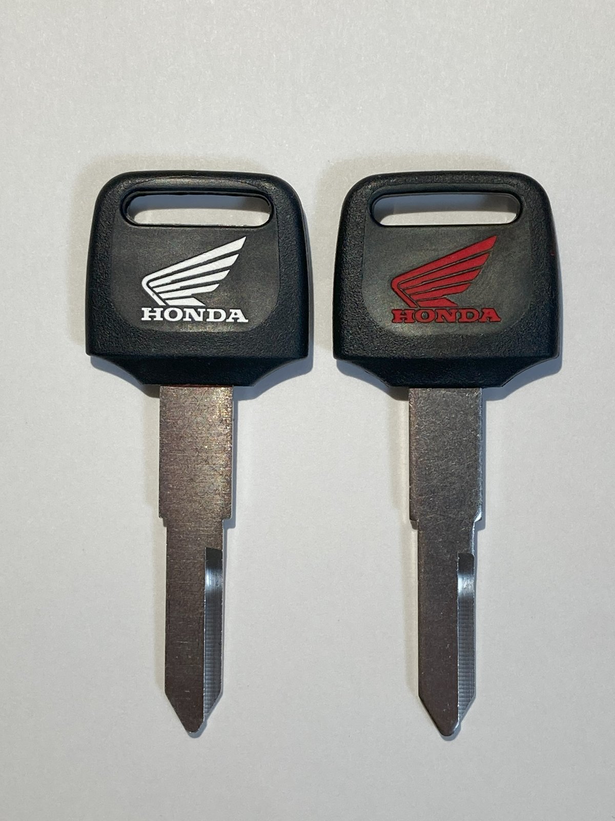み*ゅ様 HONDA NSR250R(MC28)用 ブランクメカキー 2個セット み*ゅ様 HONDA NSR250R(MC28)用 ブランクメカキー 2個セット