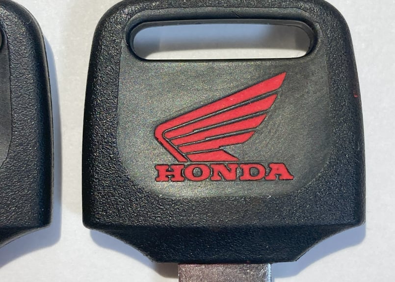 み*ゅ様 HONDA NSR250R(MC28)用 ブランクメカキー 2個セット み*ゅ様 HONDA NSR250R(MC28)用 ブランクメカキー 2個セット み*ゅ様