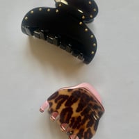 ⚫️USED⚫️FRANCE luxe hair clip
