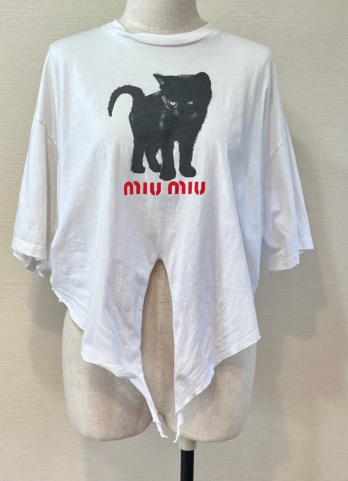 miumiu 猫　Tシャツ　レア物 Amazon | ミュウ ミュウ 猫 シャツ Tシャツ | Tシャツ