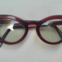 ⚫️USED⚫️AHLEM red cat eye 🕶️