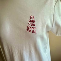 ☆INHWA STUDIO☆BE WHO YOU WANT TO BE tee