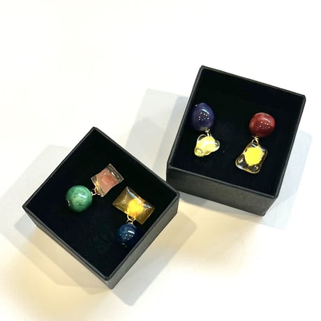Levens Jewels earrings