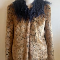 ⚫️USED⚫️SHRIMPS🦐 faux fur jacket