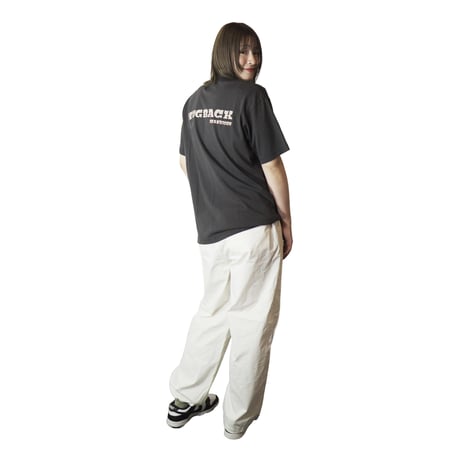 ブタとオオカミ【ブラック】半袖Tシャツ