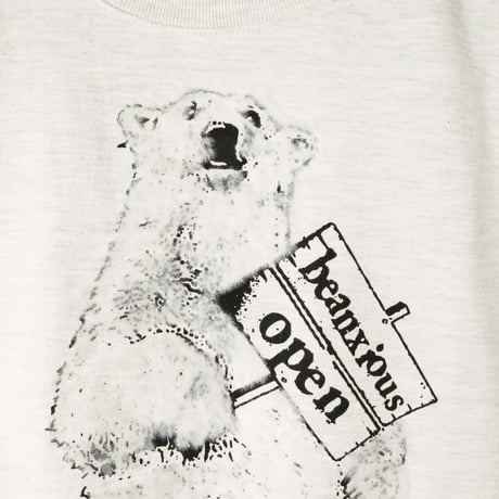 白クマ【オートミール】半袖Tシャツ