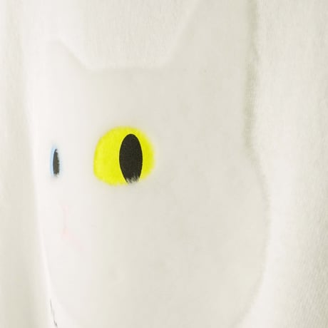 ネコにらみ【ホワイト】WOMEN’SオーバーTシャツ