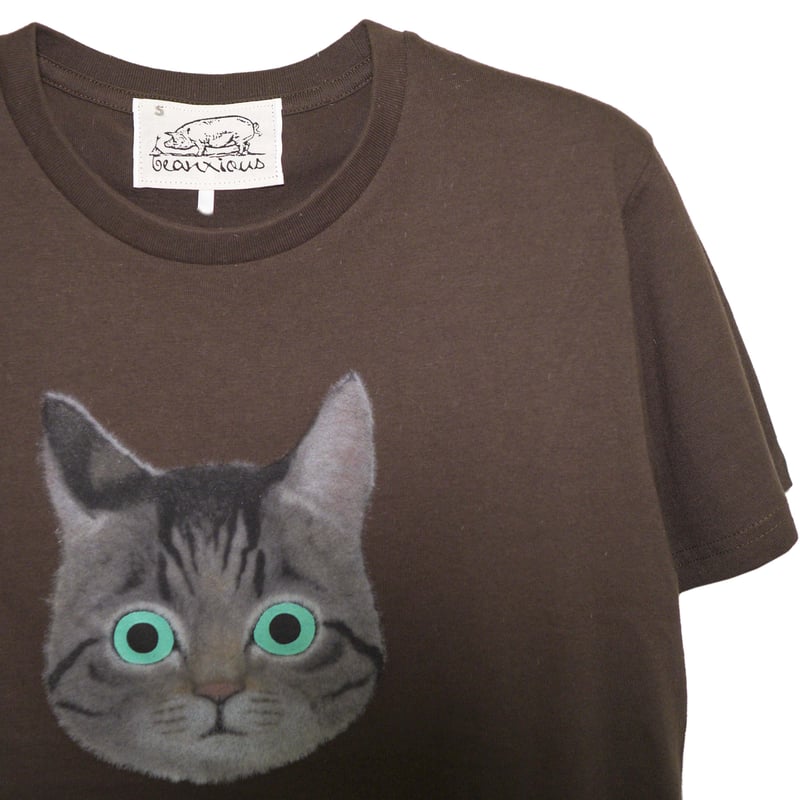 キジトラ(顔)【ブラウン】半袖Tシャツ | ビーアンキシャス キジトラ(顔)【ブラウン】半袖Tシャツ | ビーアンキシャス