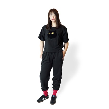 ネコにらみ【ブラック】 BIG半袖Tシャツ