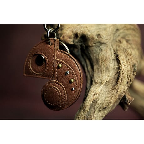 Leather Key Holder ( Small ) / Reon Icon 005 Design ( Brown )